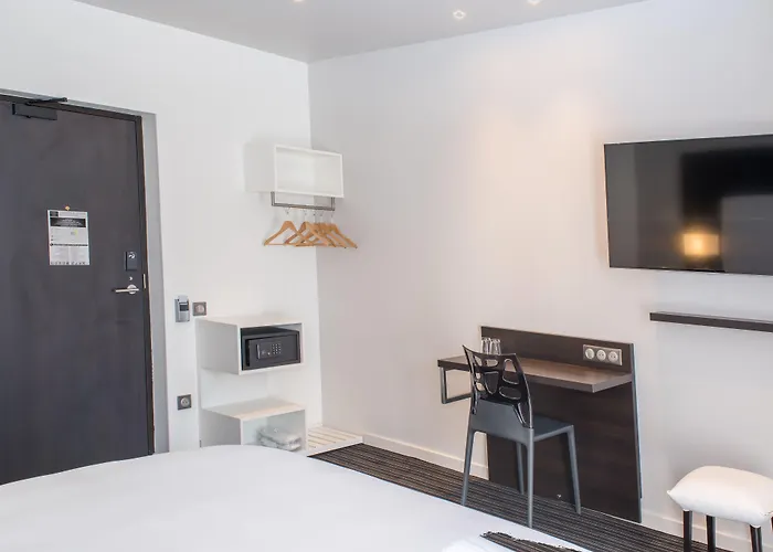 Hotel 64 Nice