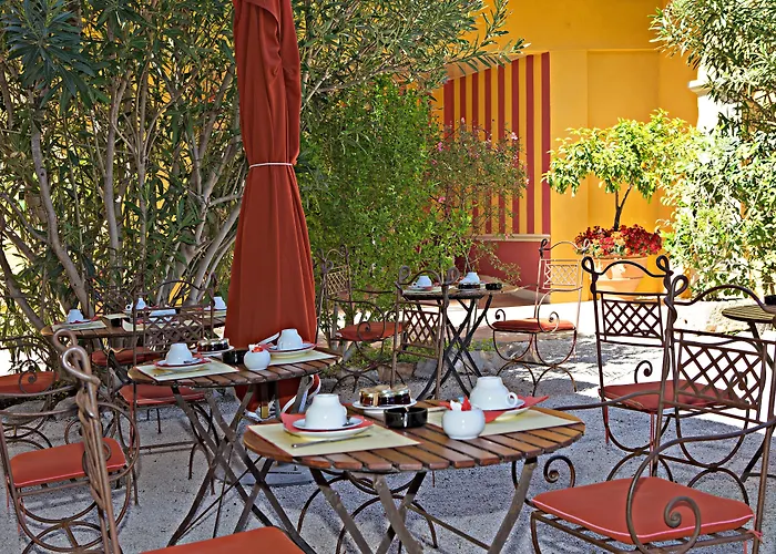 La Bastide Du Port - Hotel De Charme